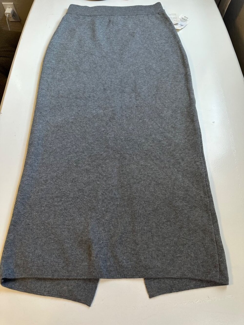 A new day, Women’s cozy knit midi sweater skirt Size S NWT